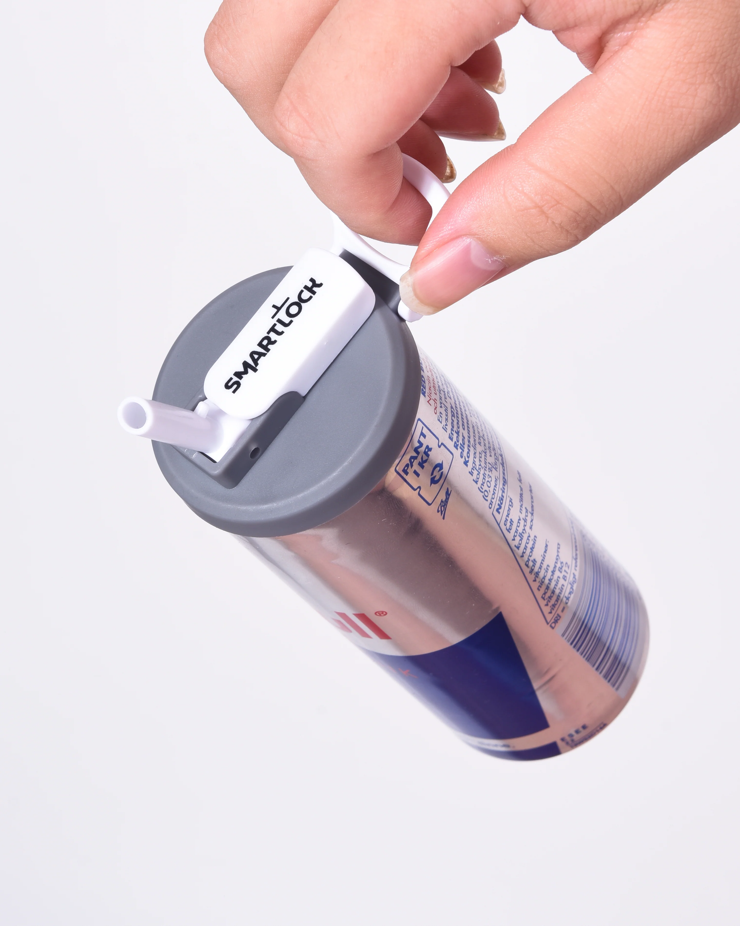 SmartLock 2.0 – The Spill-Free Dream Lid - Image 4